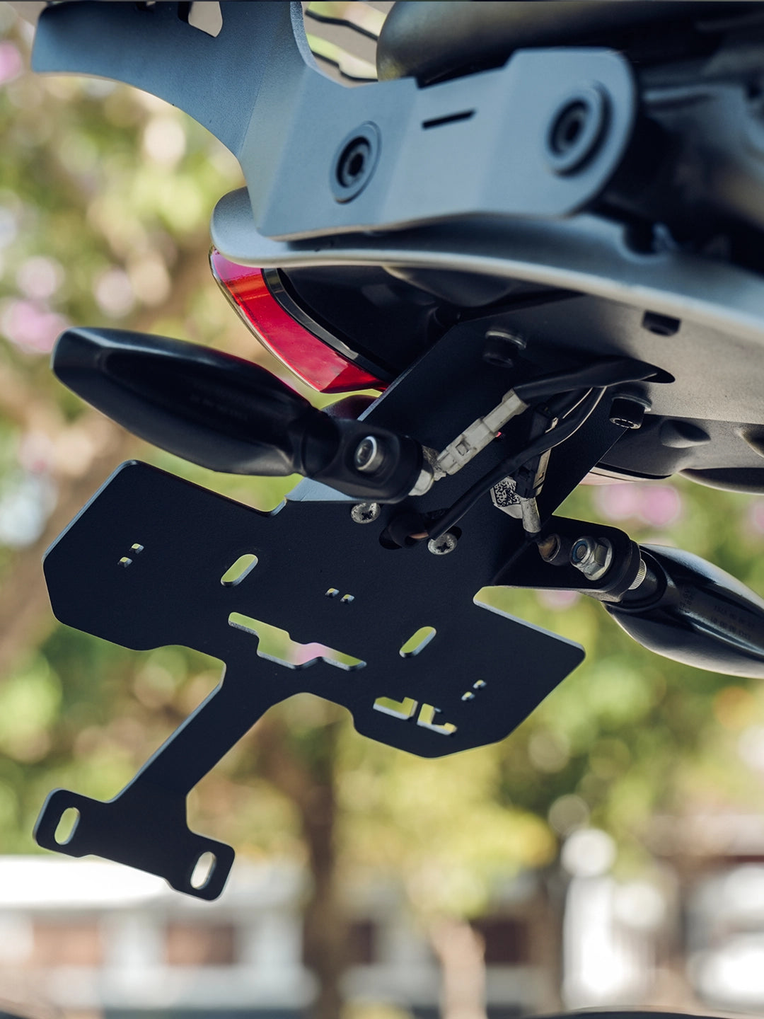 JB TRIUMPH SPEED 400 TAIL TIDY