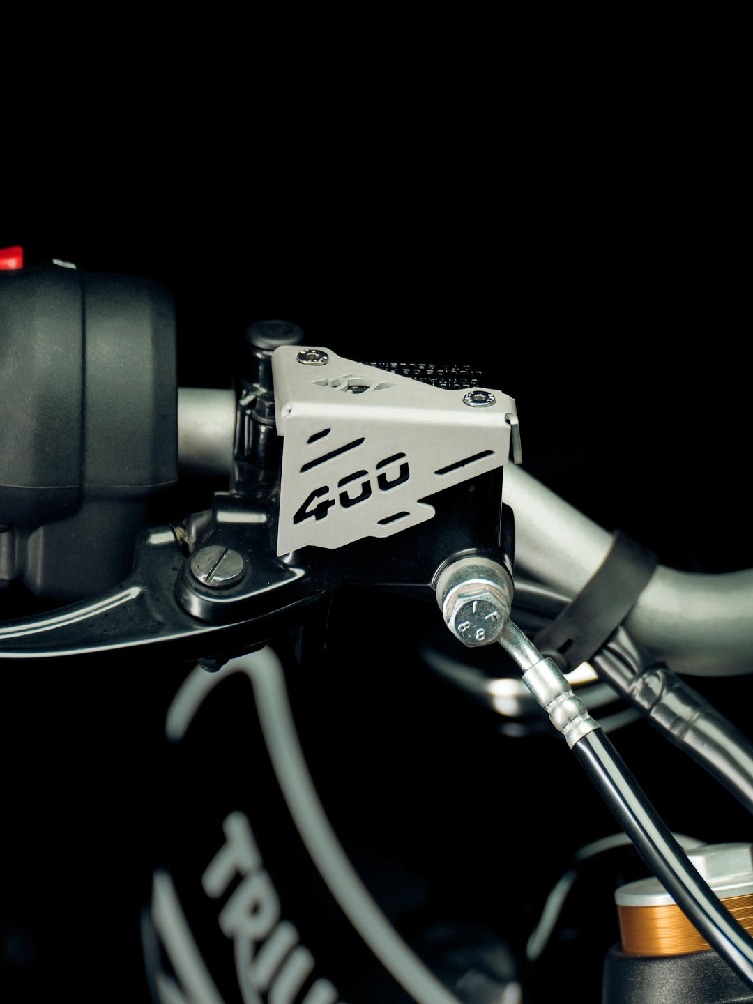 LCB TRIUMPH SPEED 400 TRICORN FRONT OIL CAP