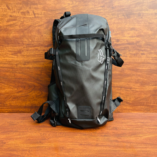 FOX UTILITY 11.6L HYDRATION BACKPACK
