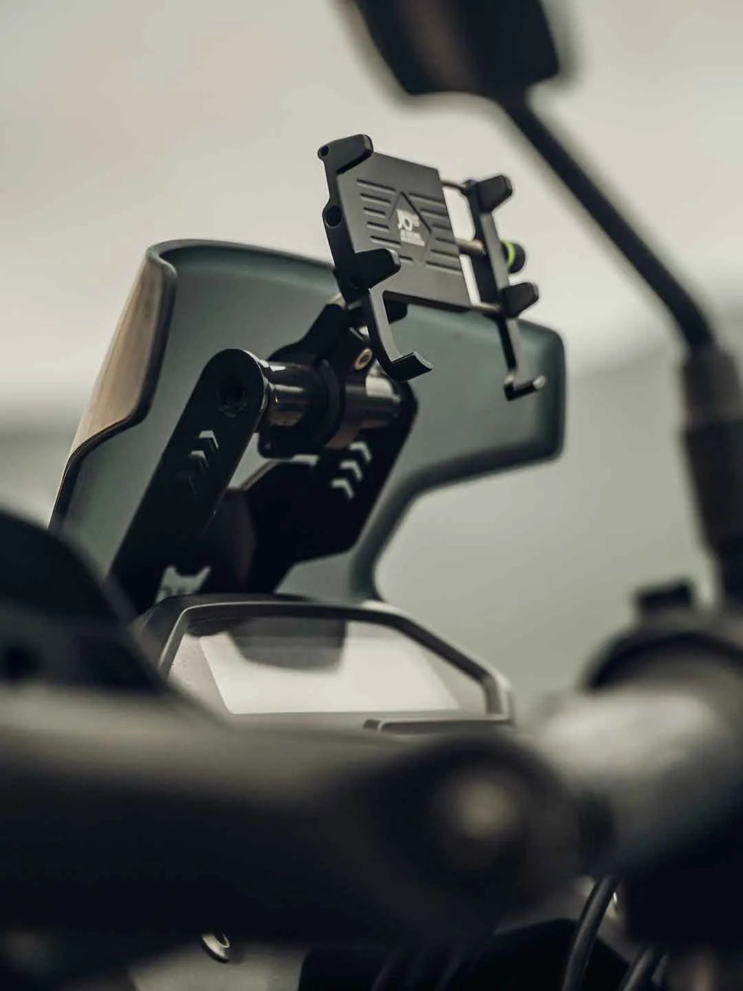 LCB PLOIGOS GPS MOUNT | HONDA CB200X