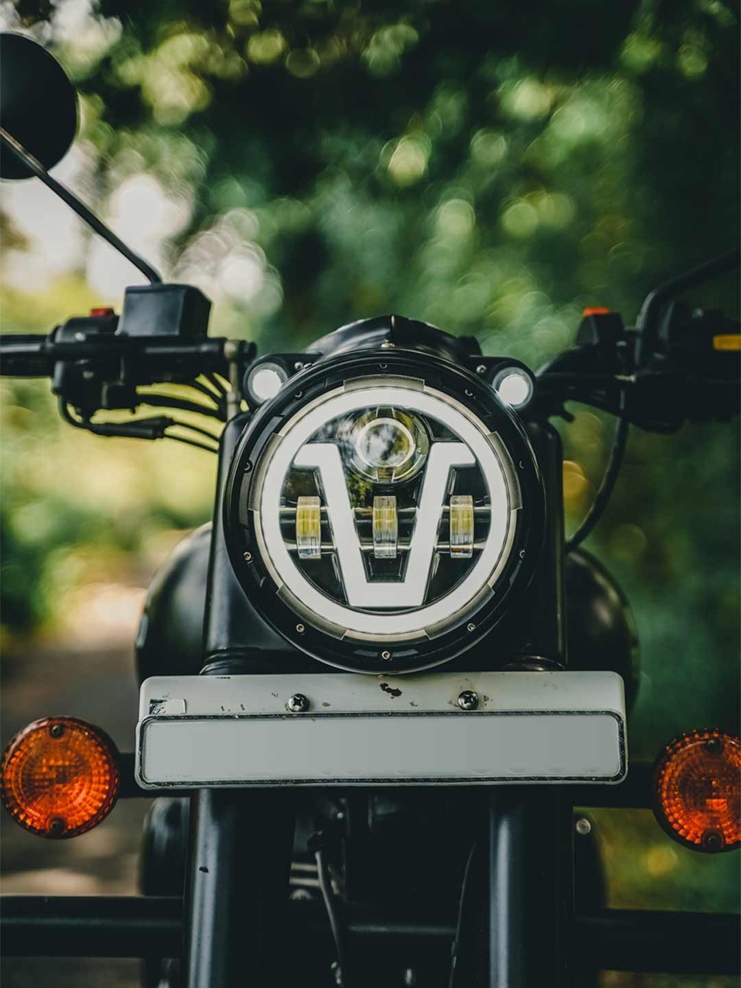 HJG 7 INCH V TYPE HEADLIGHT 45-WATT