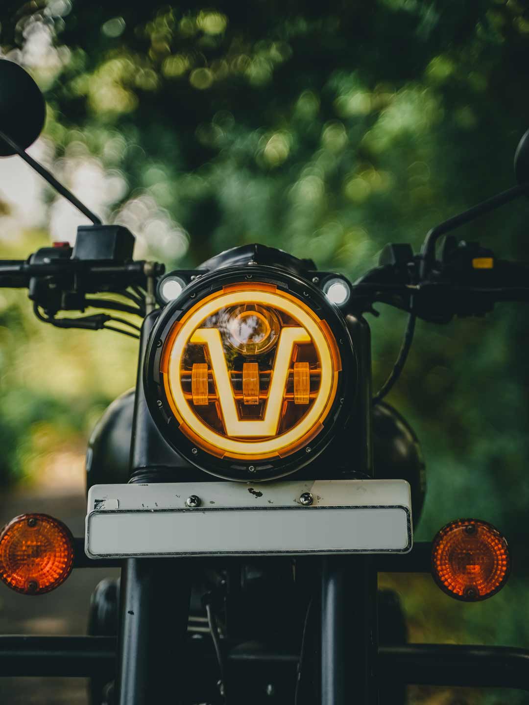 HJG 7 INCH V TYPE HEADLIGHT 45-WATT