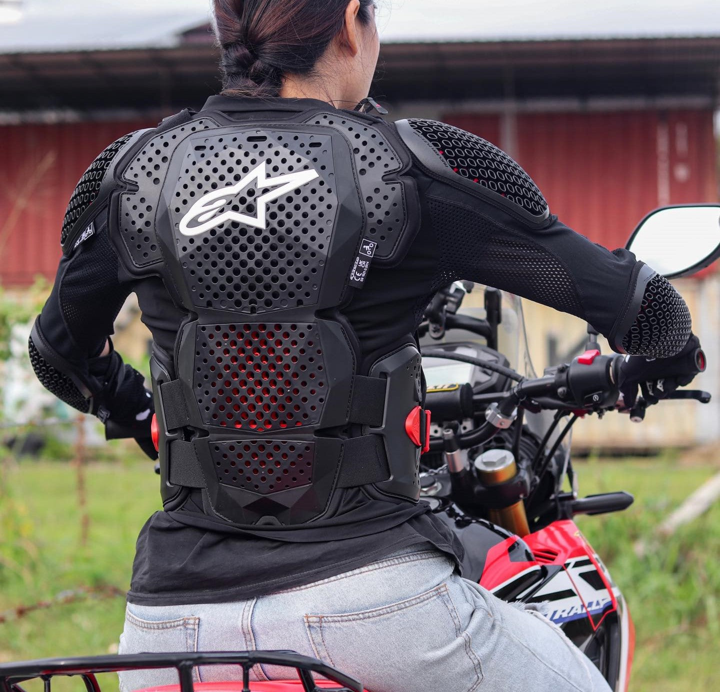 ALPINESTARS BIONIC TECH V3 PROTECTION JACKET BLACK / WHITE / RED- M,L | PROTECTORS