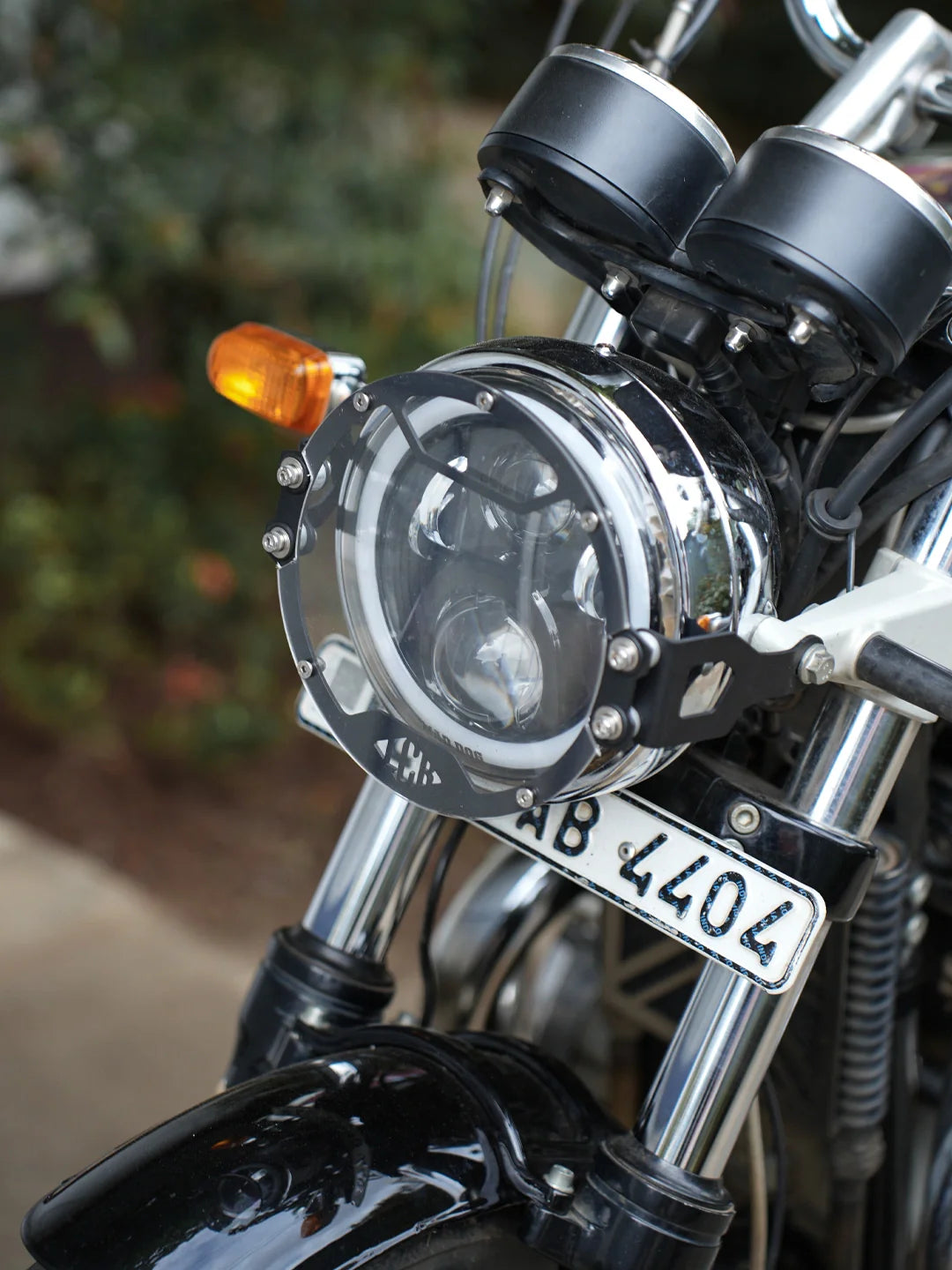 LEGENDARY INTERCEPTOR OCULUS HEADLIGHT SHIELD