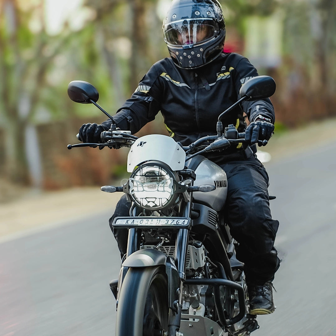 LEGUNDARY YAMAHA XSR 155 COSMIC HEADLIGHT GRILL BLACK SILVER
