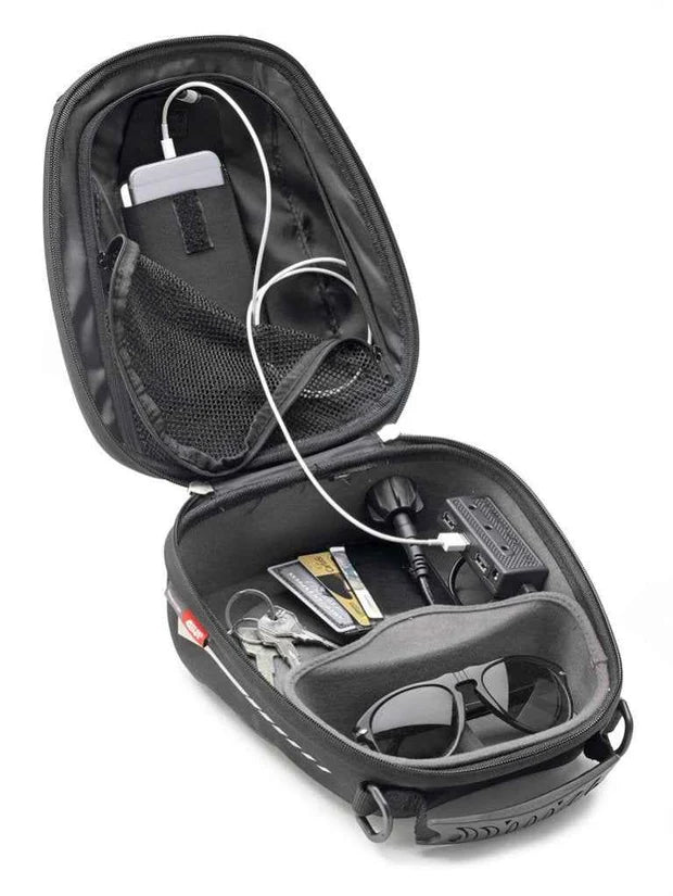 GIVI ST602B-18 TANKLOCK TANK BAG 4L