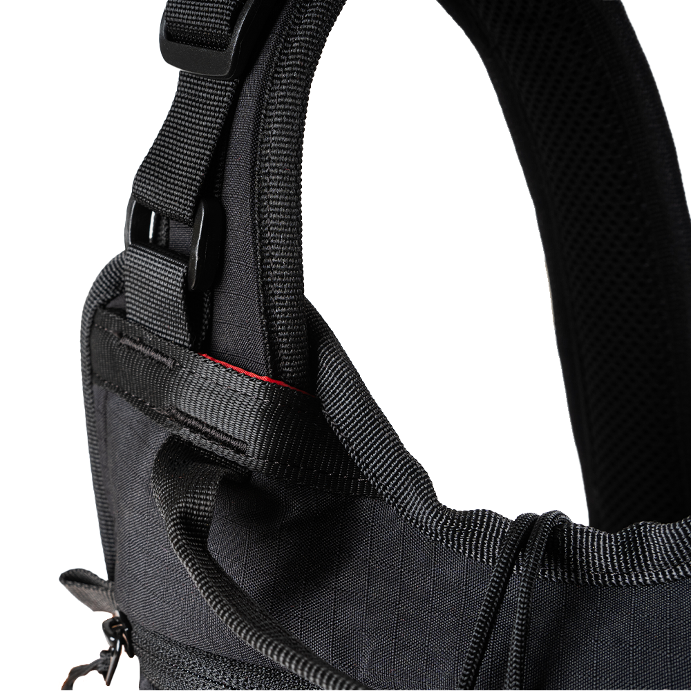 DSG AQUA 2L Hydration Bag (Without Bladder)