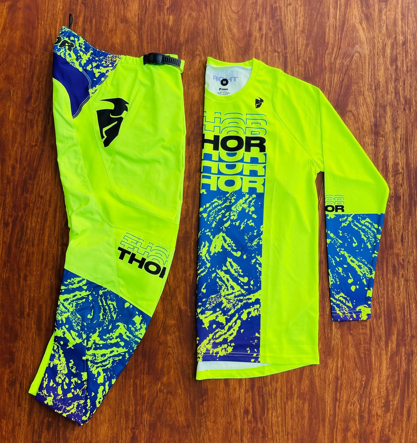 THOR SECTOR ATLAS ACID/BLUE 32/M | JERSEY SET