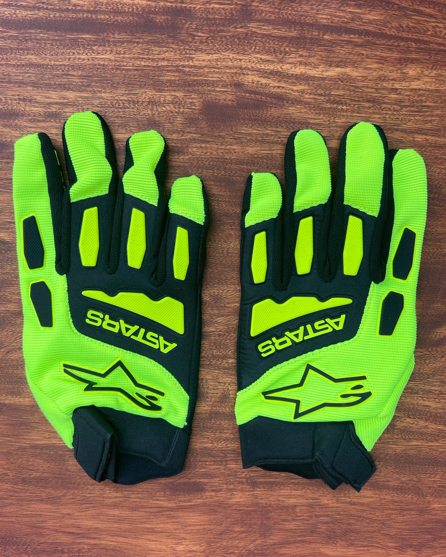 A STARS FLURO GREEN M/L | MX GLOVES