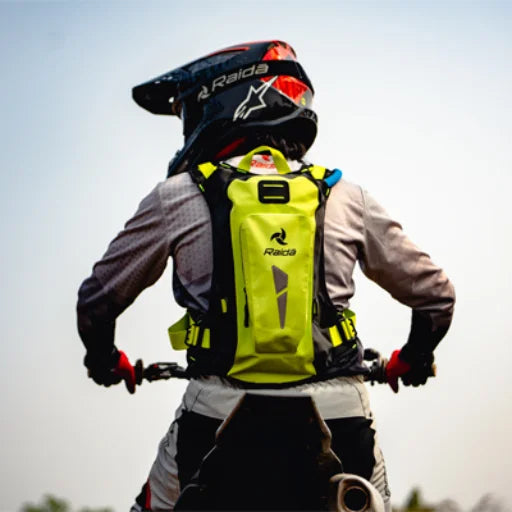 RAIDA DRYPORTER WATERPROOF HYDRATION BAG | HI-VIZ
