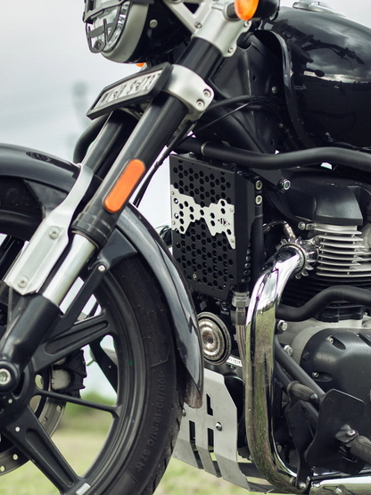 LCB VECTOR RADIATOR GRILL | SUPER METEOR 650