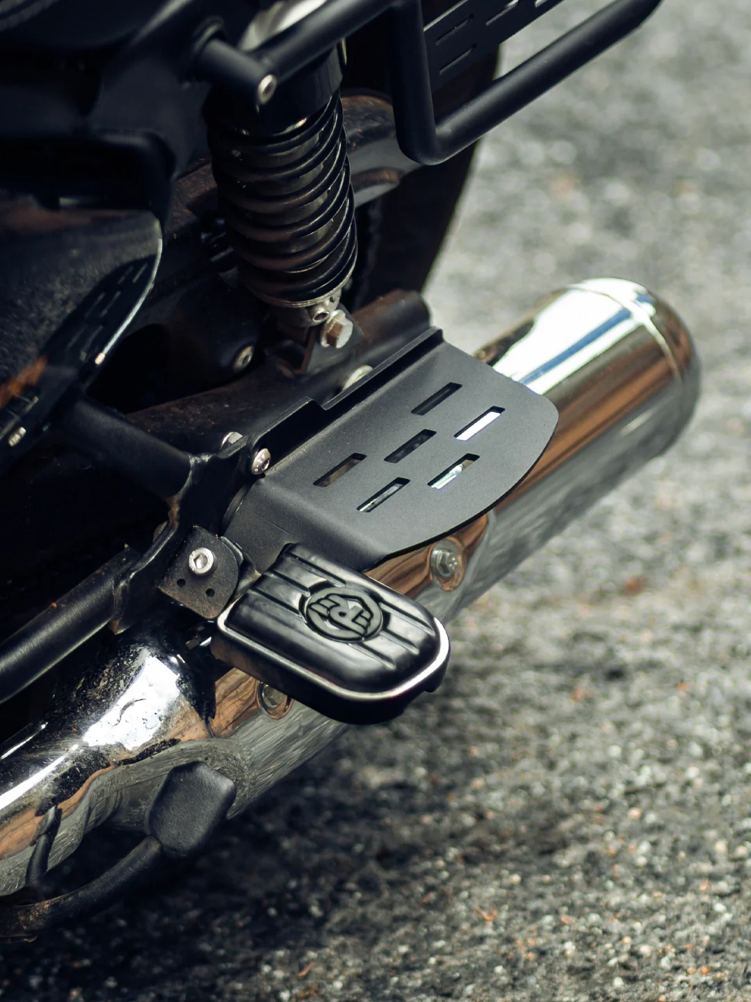 LCB BOLIDE PILLION FOOT REST | SUPER METEOR 650