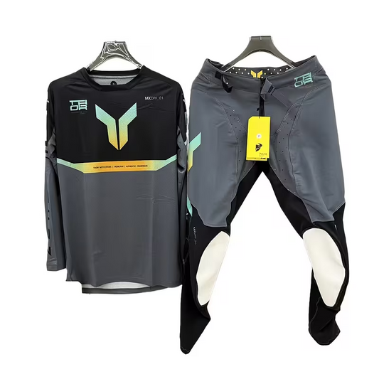 THOR BLACK AND BLACK | MX JERSEY SET (PRE ORDERS)